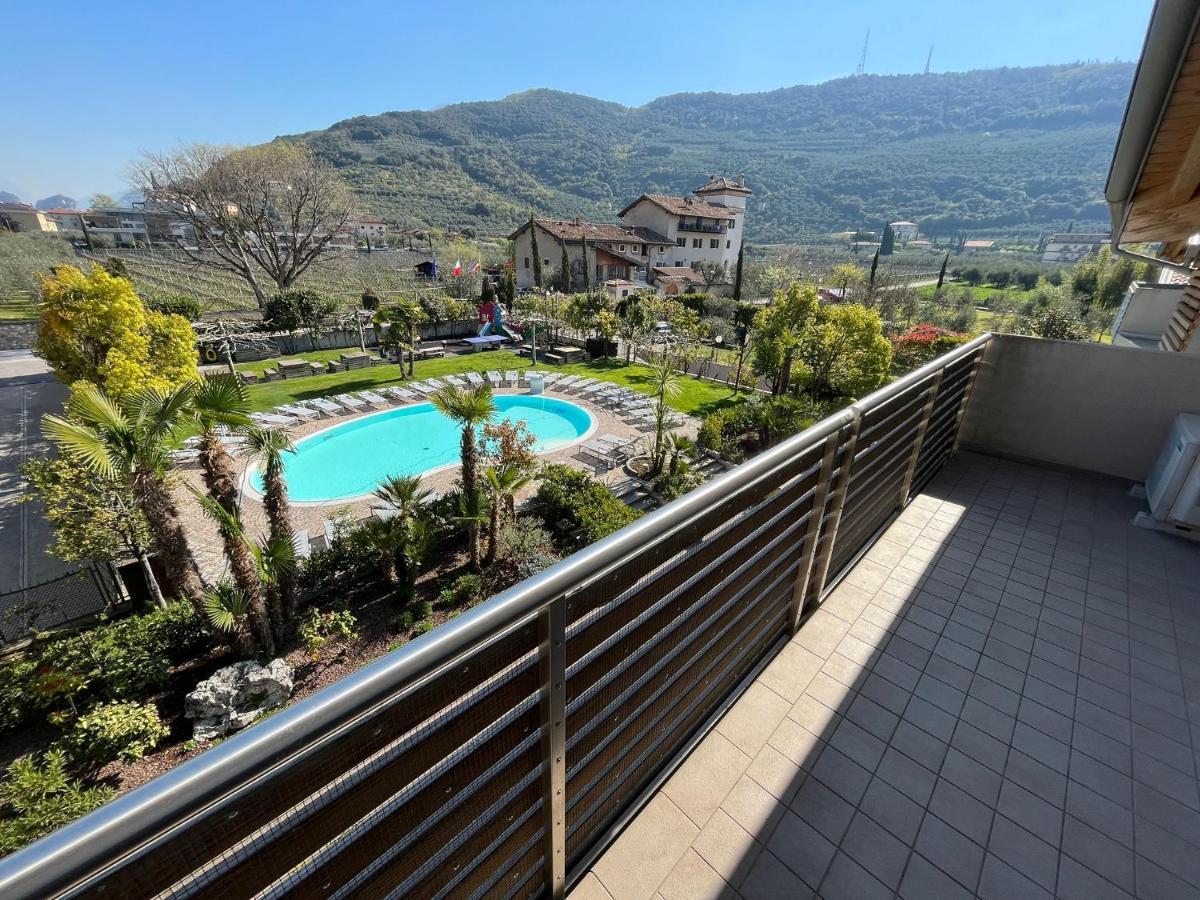 4 Limoni Apartment Resort Riva del Garda Luaran gambar