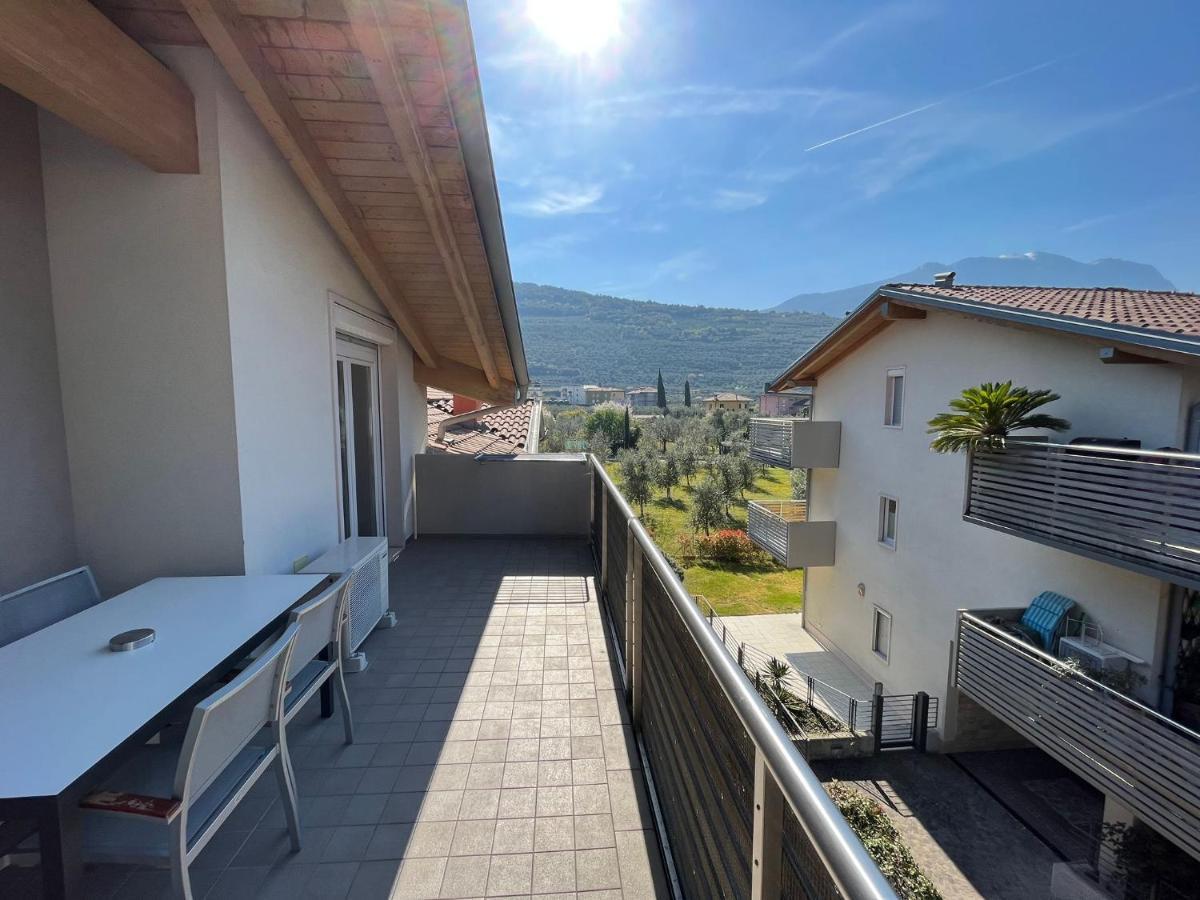 4 Limoni Apartment Resort Riva del Garda Luaran gambar