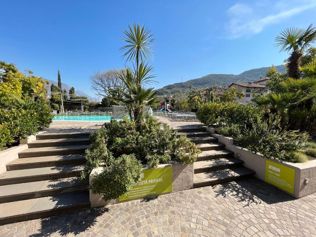 4 Limoni Apartment Resort Riva del Garda Luaran gambar