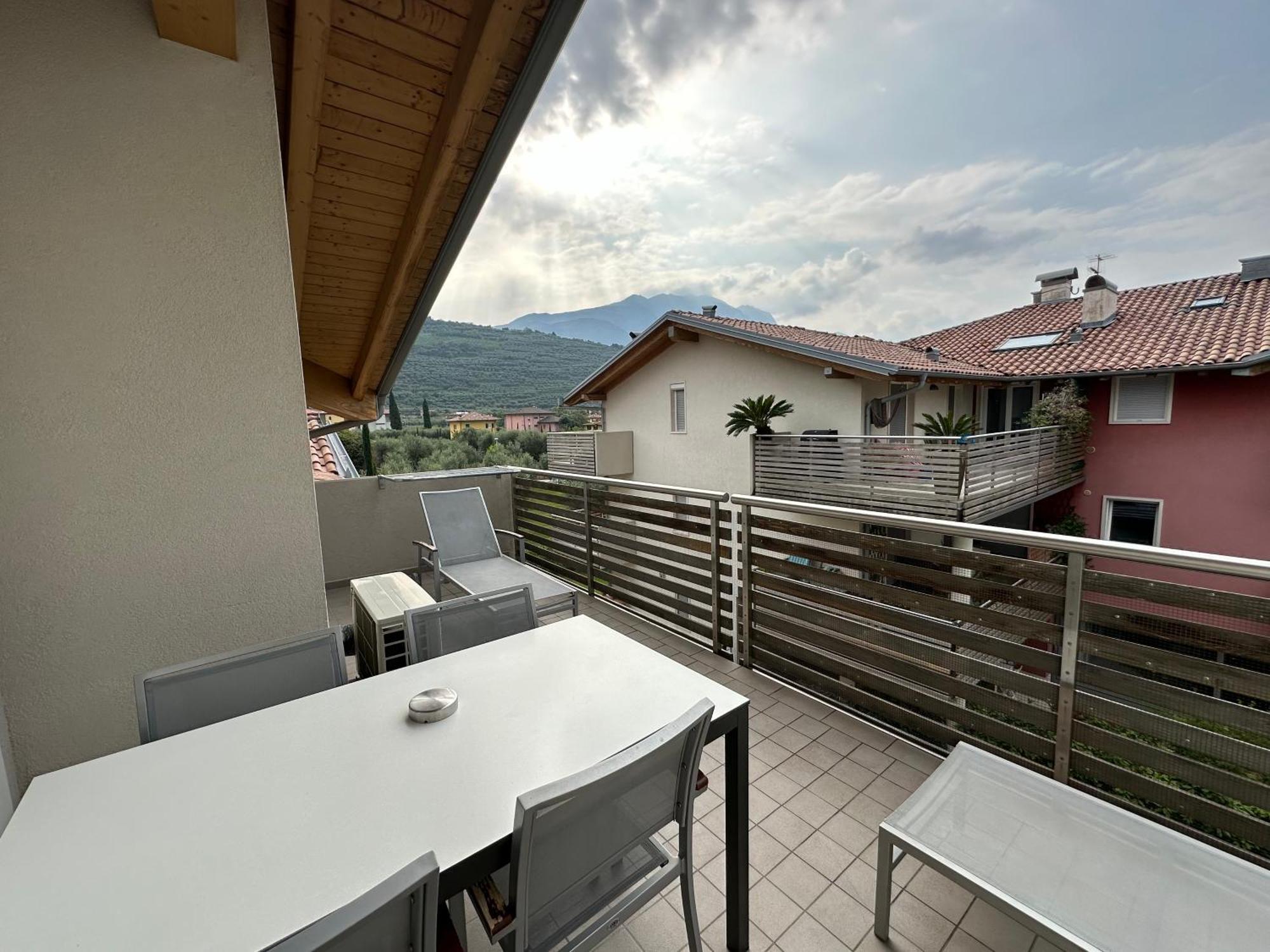 4 Limoni Apartment Resort Riva del Garda Luaran gambar