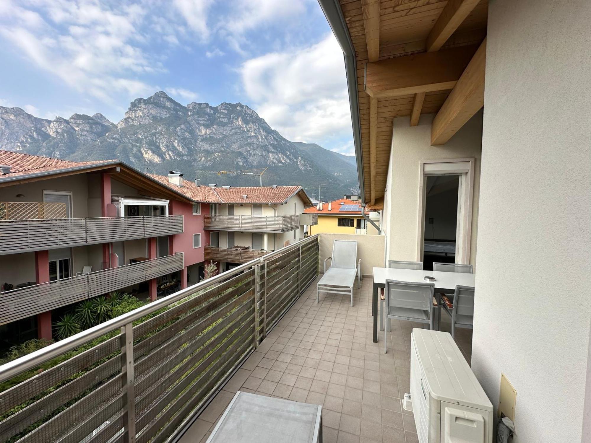 4 Limoni Apartment Resort Riva del Garda Luaran gambar