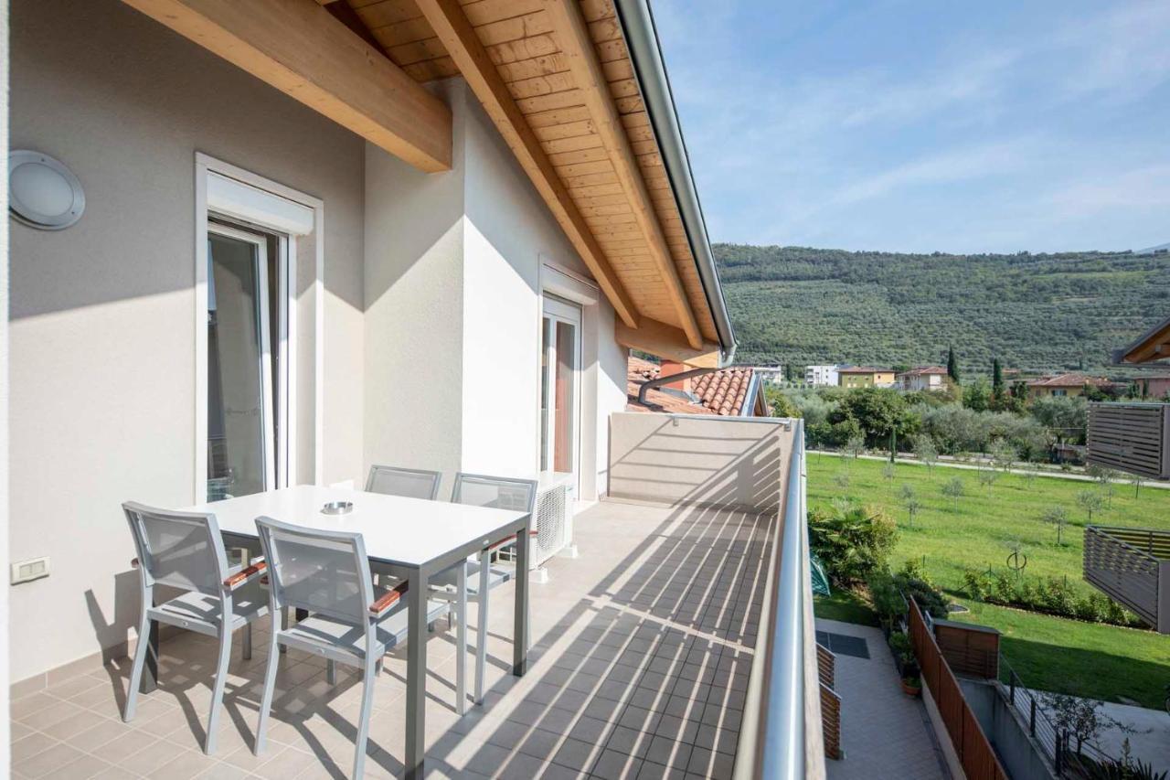 4 Limoni Apartment Resort Riva del Garda Luaran gambar
